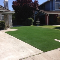 Fake Grass Hillside Illinois Landscape Front Yard