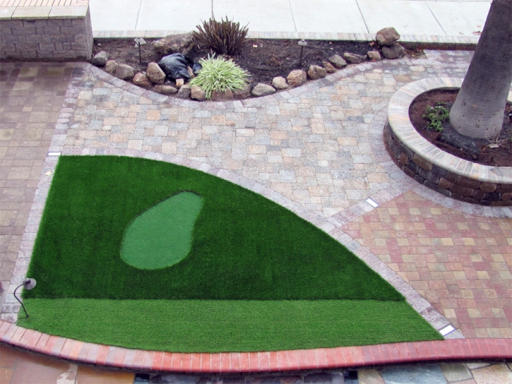 Putting Greens Frankfort Square Illinois Fake Turf Pavers